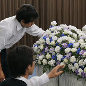 花と葬儀のプロである自社社員